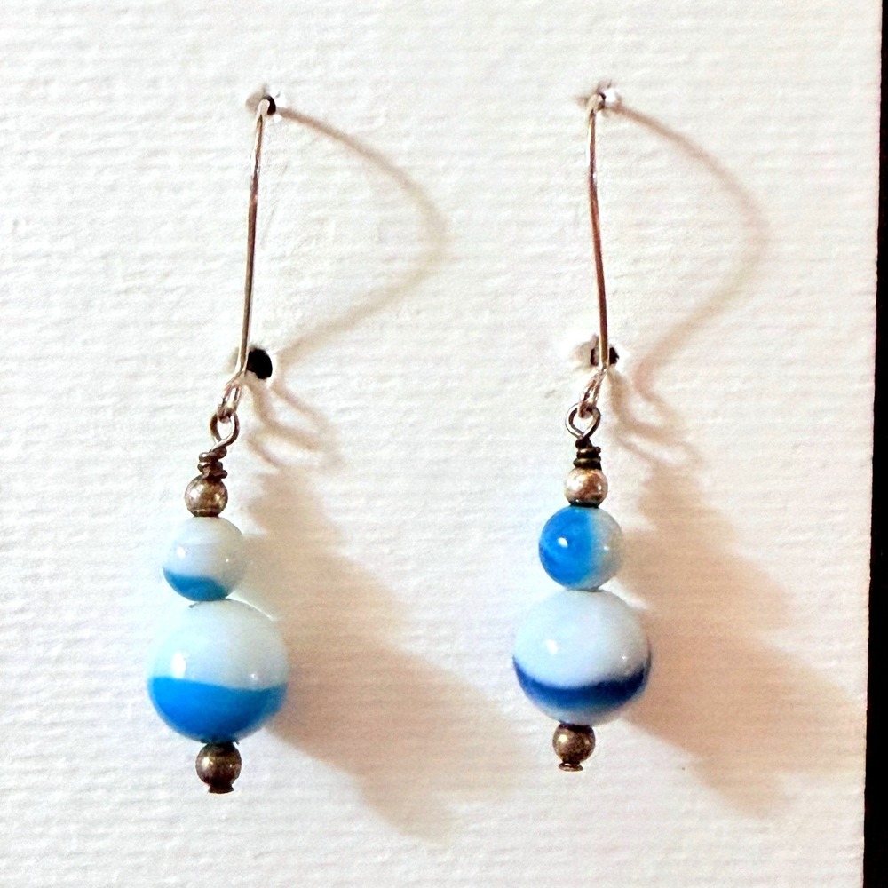 Blue Agate Banded Bead Drop Earrings Silvertone Kidney Wire Stephanie Aune J3037